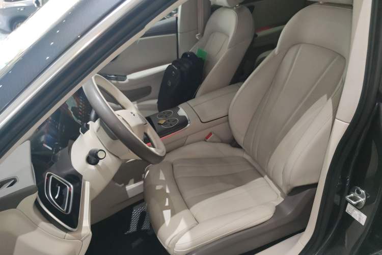 Used Rising F7 2023 Long-Range Pro Edition Left Front Seat