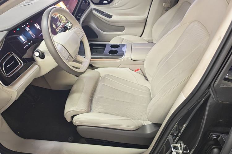 Used Rising F7 2023 Long-Range Edition Left Front Seat