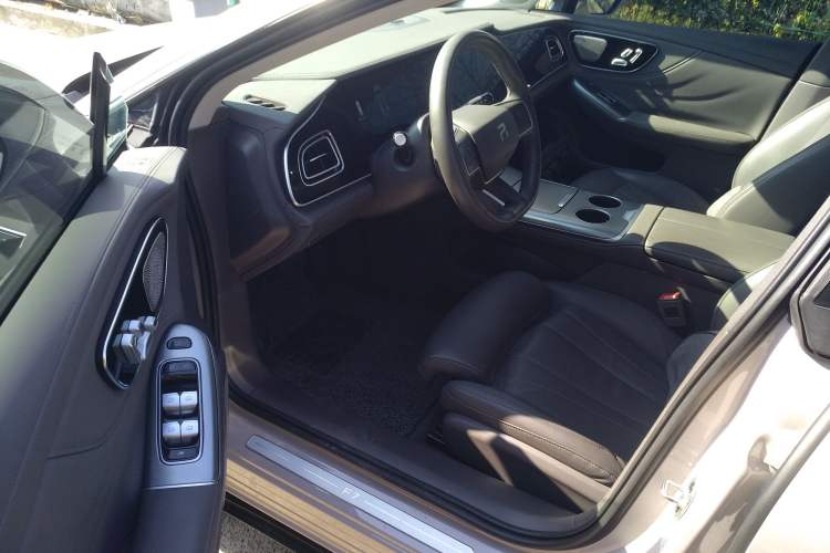 Used Rising F7 2023 Long-Range Pro Edition Left Front Seat