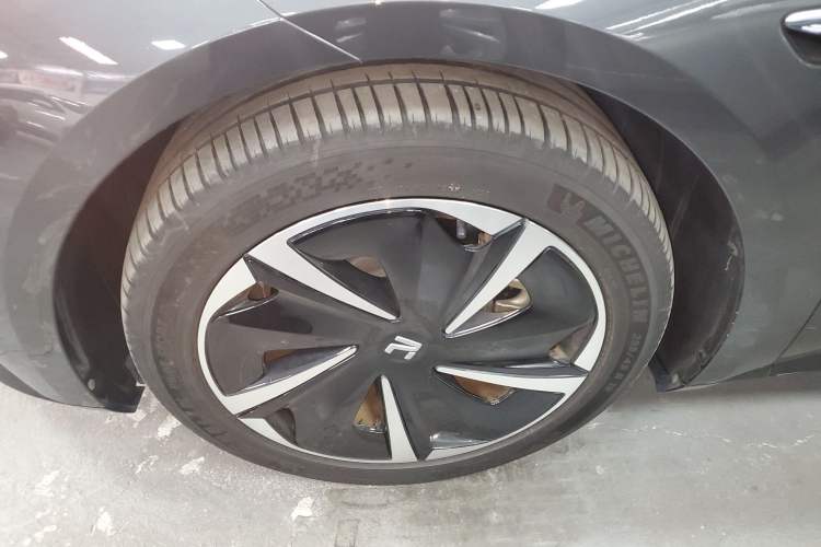 Used Rising F7 2023 Advanced Edition Left Front Wheel Hub