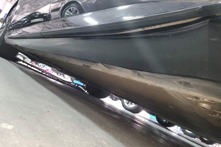 Used Rising F7 2023 Advanced Edition Left Side Sill