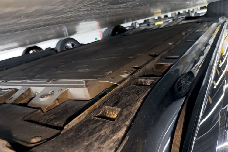 Used Rising F7 2023 Long-Range Pro Edition Left Side Sill