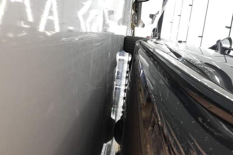Used Rising F7 2023 Long-Range Edition Left Side Sill