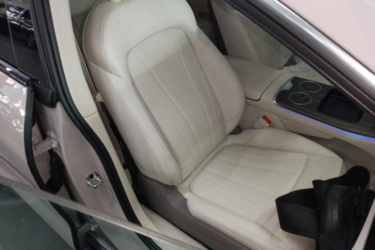 Used Rising F7 2023 Revised Version Performance Pro Edition Right Front Seat