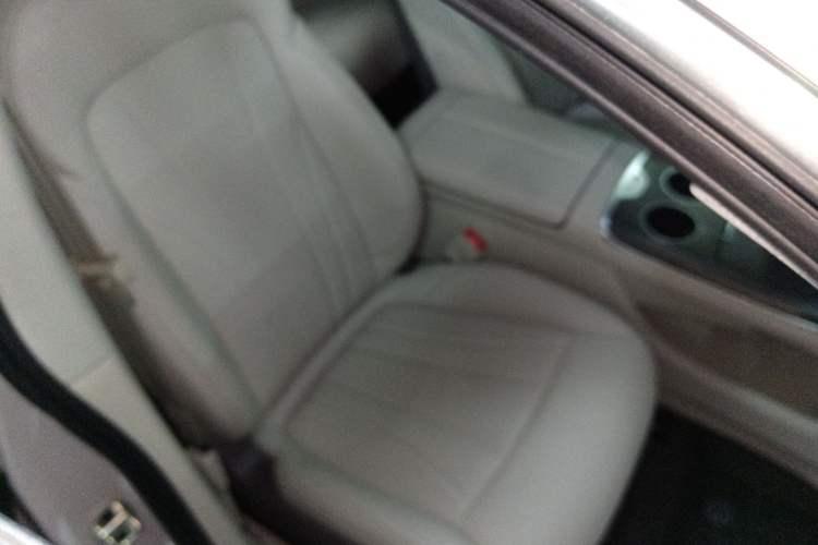 Used Rising F7 2023 Long-Range Pro Edition Right Front Seat