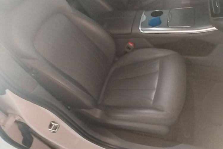 Used Rising F7 2023 Long-Range Pro Edition Right Front Seat
