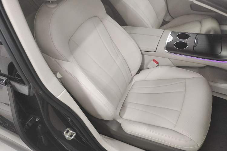 Used Rising F7 2023 Advanced Edition Right Front Seat