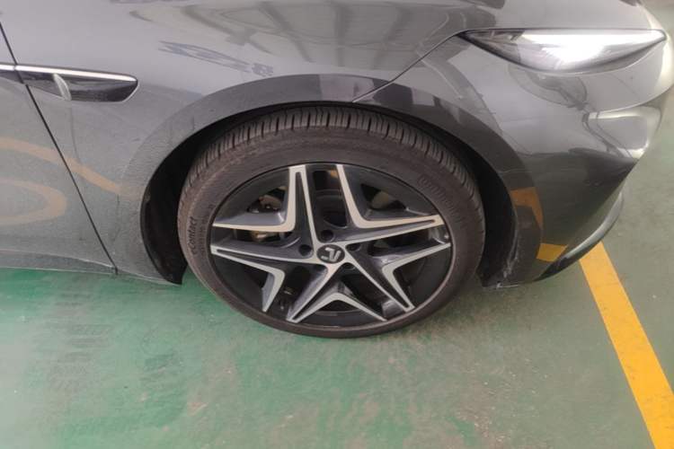 Used Rising F7 2023 Advanced Edition Right Front Wheel Hub