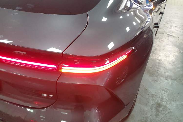 Used Rising F7 2023 Advanced Edition Right Rear Taillight