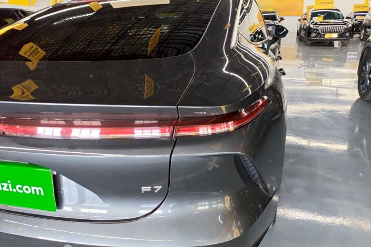 Used Rising F7 2023 Long-Range Pro Edition Right Rear Taillight