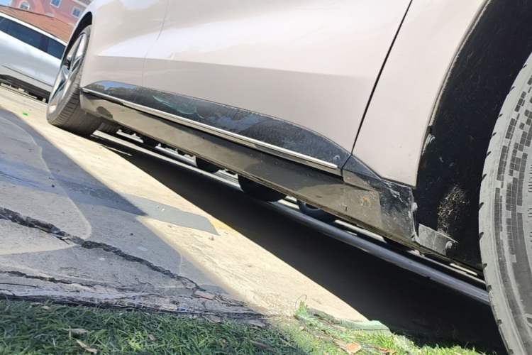 Used Rising F7 2023 Advanced Edition Right Side Sill