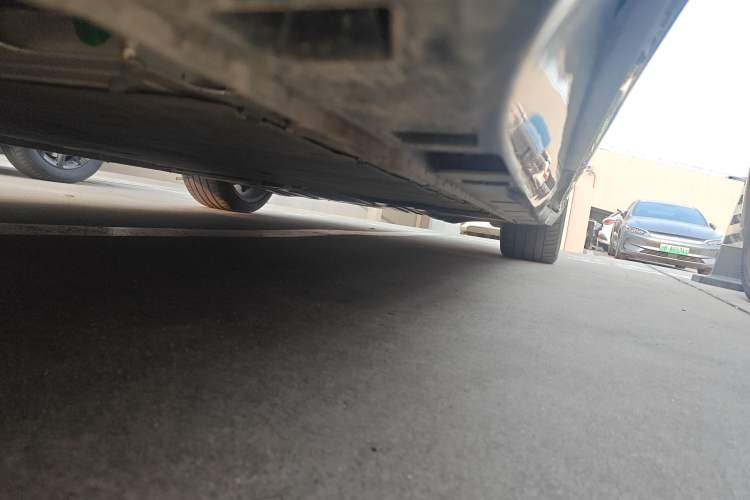 Used Rising F7 2023 Advanced Edition Right Side Sill