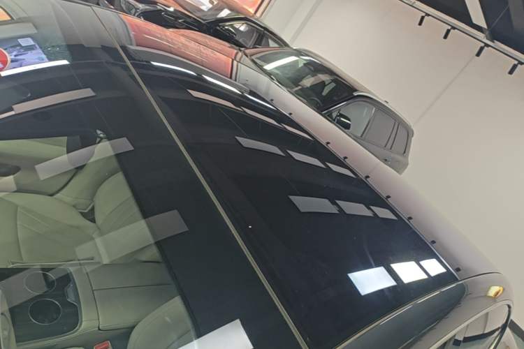 Used Rising F7 2023 Long-Range Edition Roof