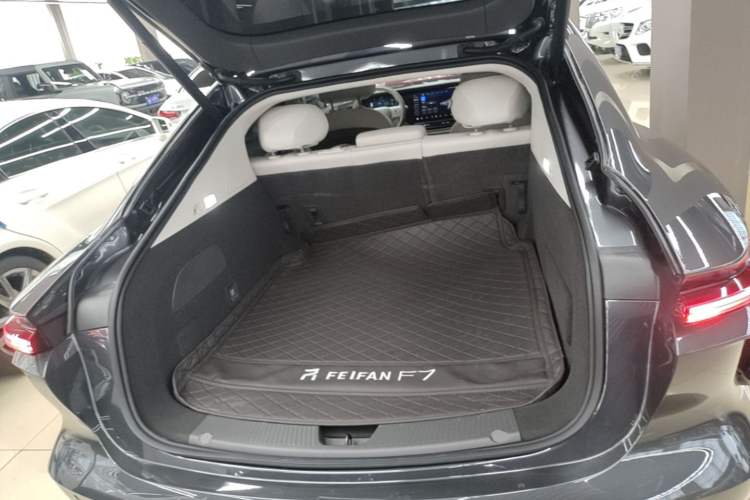 Used Rising F7 2023 Long-Range Edition Trunk