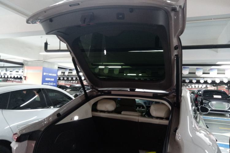 Used Rising F7 2023 Long-Range Pro Edition Trunk