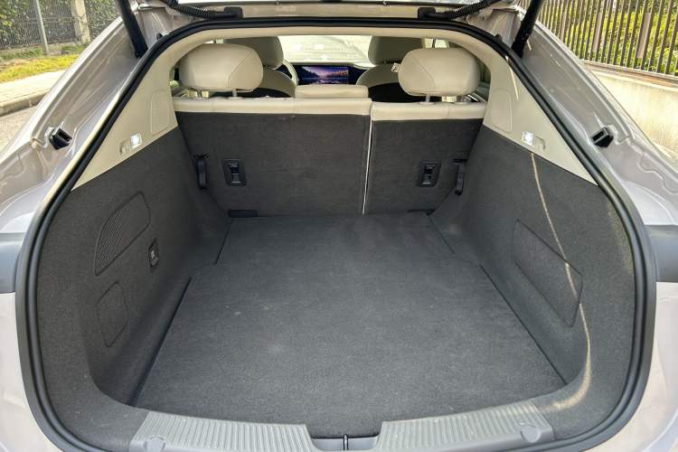 Used Rising F7 2023 Long-Range Pro Edition Trunk