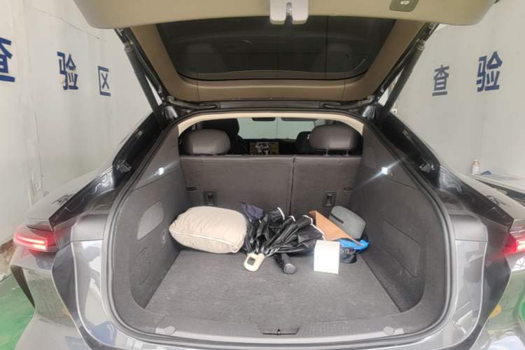 Used Rising F7 2023 Advanced Edition Trunk