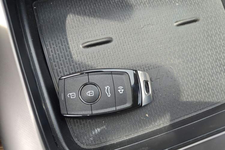 Used Rising F7 2023 Advanced Edition Vehicle Key