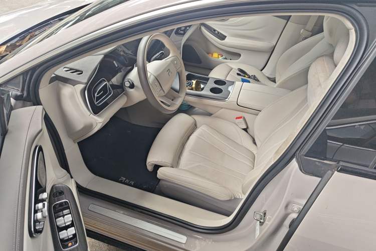 Used Rising F7 2023 Advanced Edition Driver Seat