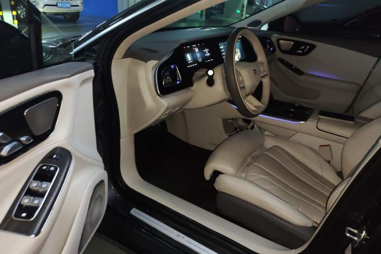 Used Rising F7 2023 Advanced Edition Driver Seat