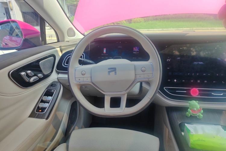 Used Rising F7 2023 Long-Range Pro Edition Steering Wheel
