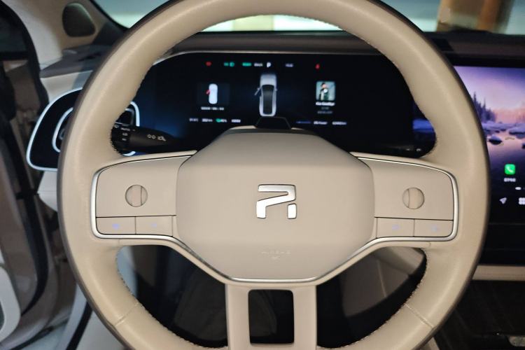 Used Rising F7 2023 Long-Range Edition Steering Wheel