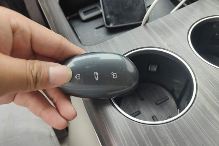 Used Rising F7 2023 Revised Version Long-Range Pro Edition Vehicle Key