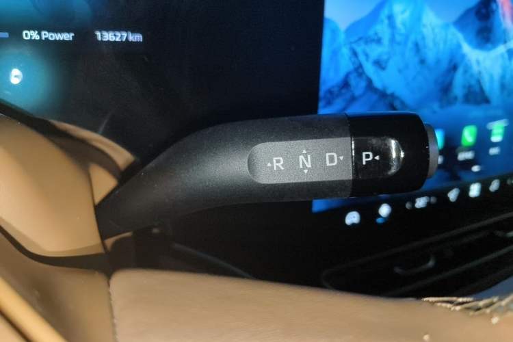 Used Rising F7 2023 Long-Range Edition Gear Lever