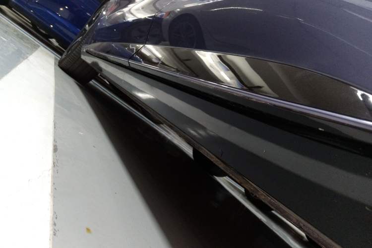 Used Rising F7 2023 Advanced Edition Left Side Sill