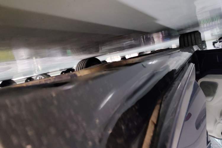 Used Rising F7 2023 Long-Range Pro Edition Left Side Sill