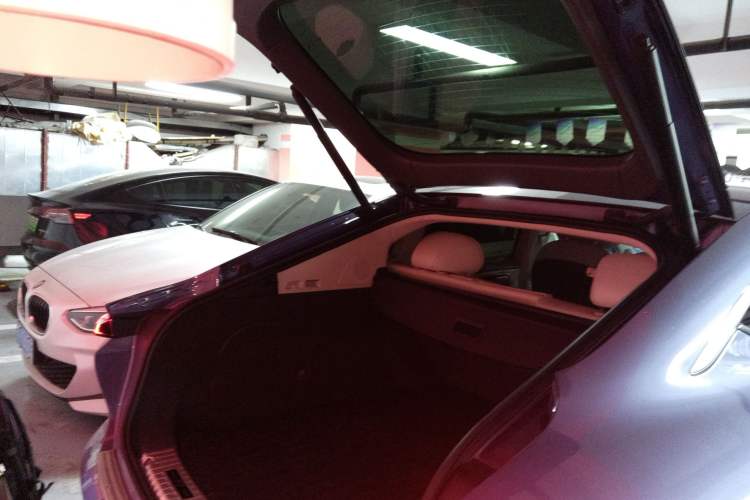 Used Rising F7 2023 Advanced Edition Trunk