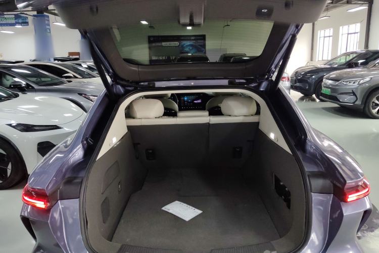 Used Rising F7 2023 Long-Range Pro Edition Trunk