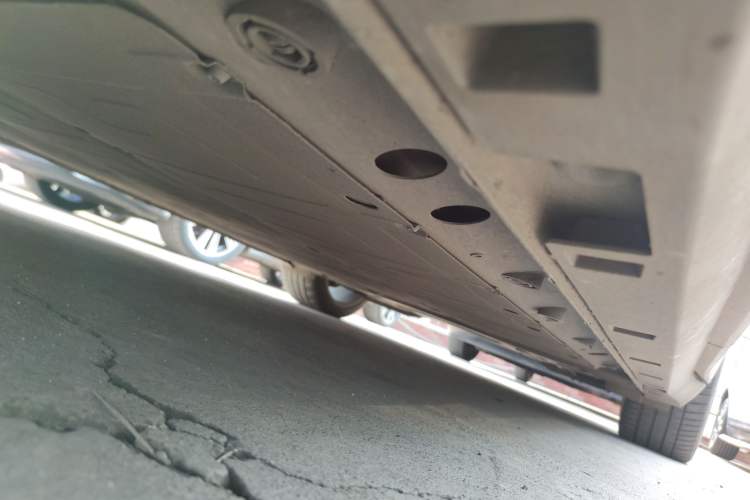 Used Rising F7 2023 Long-Range Edition Left Side Sill