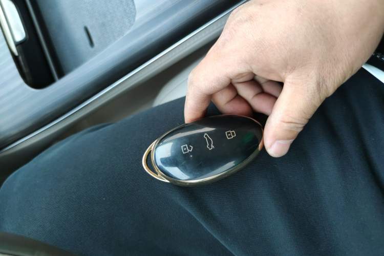Used Rising F7 2023 Long-Range Edition Vehicle Key