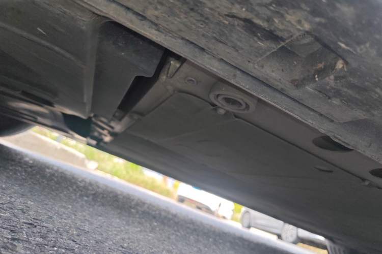 Used Rising F7 2023 Advanced Edition Chassis Front Left