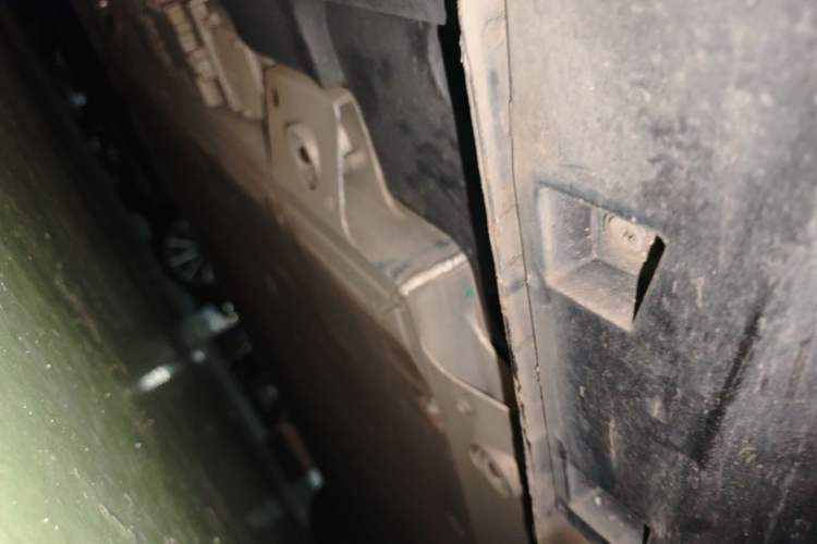 Used Rising F7 2023 Long-Range Pro Edition Chassis Rear Right