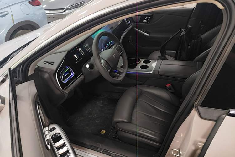 Used Rising F7 2023 Advanced Edition Driver Seat