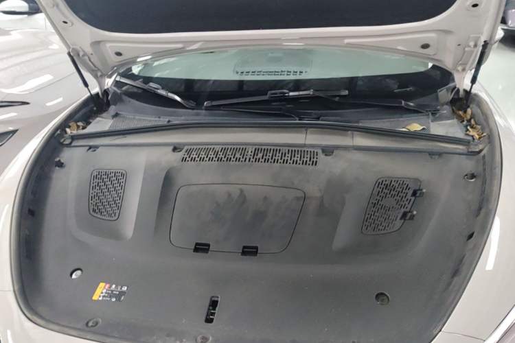Used Rising F7 2023 Performance Pro Edition Engine Bay