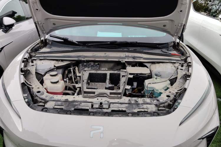 Used Rising F7 2023 Advanced Pro Edition Engine Bay