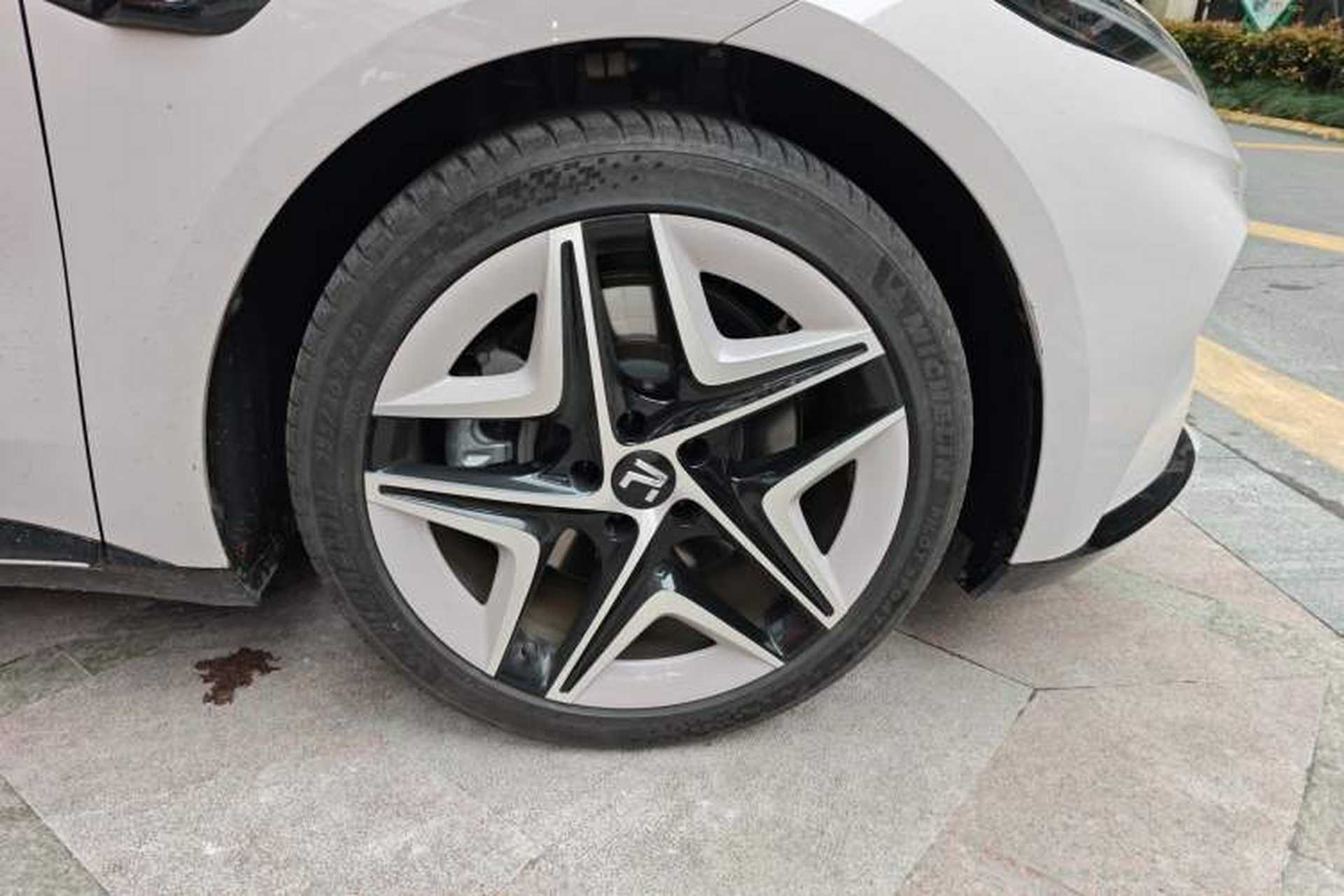 Used Rising F7 2023 Advanced Edition Exterior 7