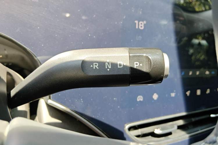 Used Rising F7 2023 Advanced Pro Edition Gear Lever