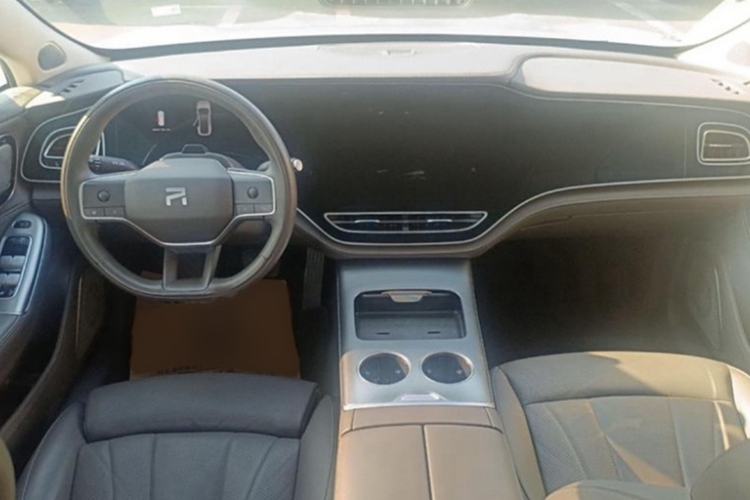 Used Rising F7 2023 Long-Range Pro Edition Interior 1