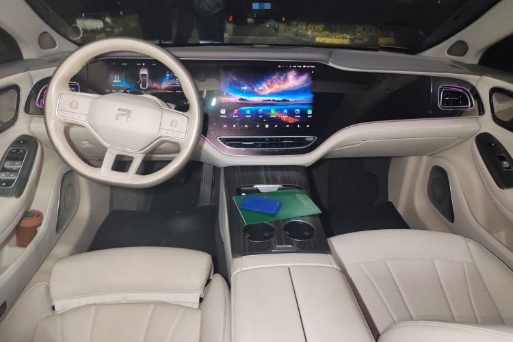 Used Rising F7 2023 Long-Range Pro Edition Interior 2