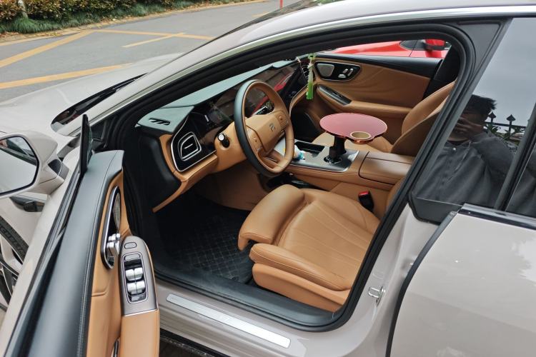 Used Rising F7 2023 Advanced Edition Interior 3