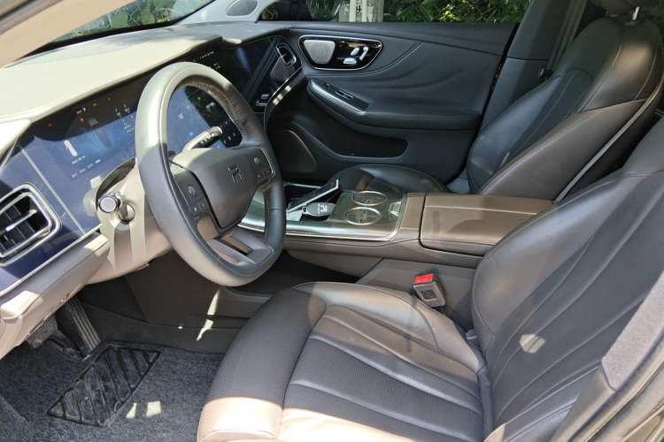 Used Rising F7 2023 Advanced Pro Edition Left Front Seat