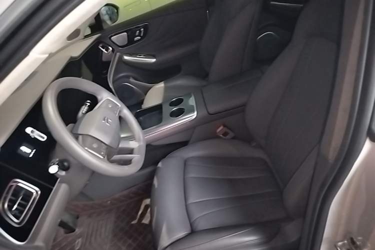 Used Rising F7 2023 Long-Range Pro Edition Left Front Seat