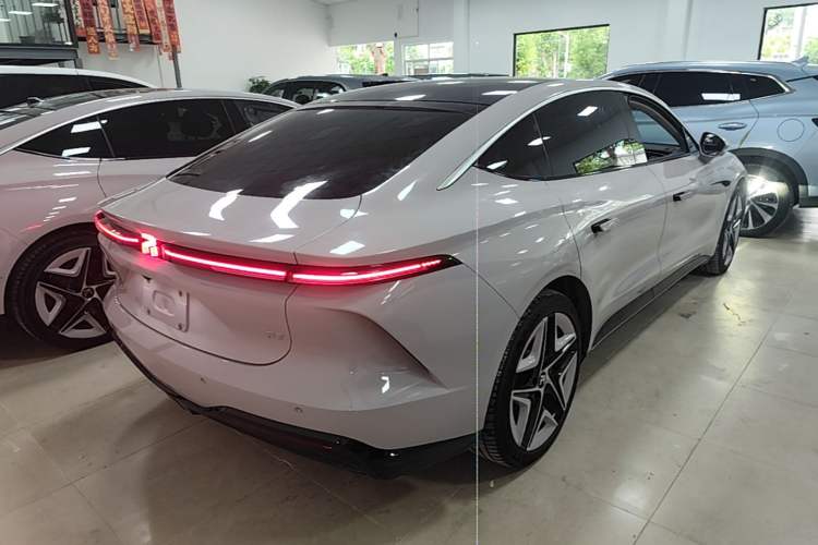 Used Rising F7 2023 Advanced Edition Rear Right 45 Deg