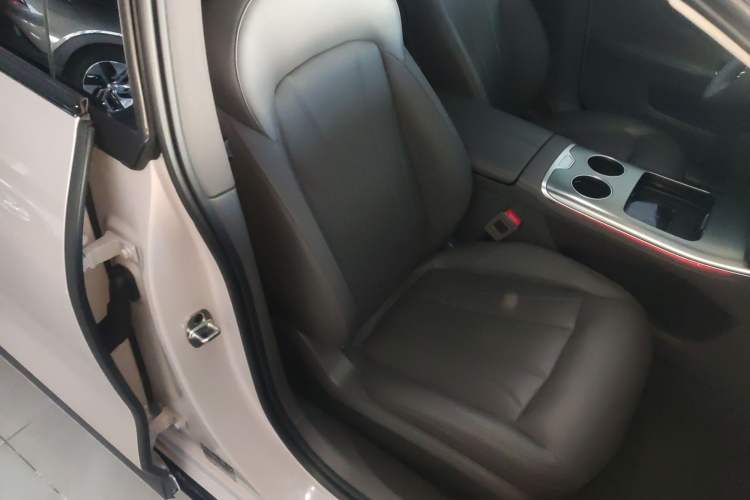 Used Rising F7 2023 Advanced Edition Right Front Seat