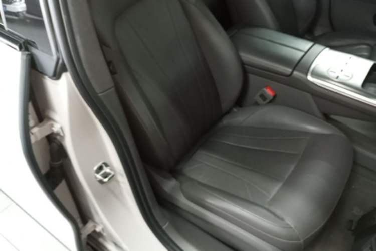 Used Rising F7 2023 Long-Range Pro Edition Right Front Seat