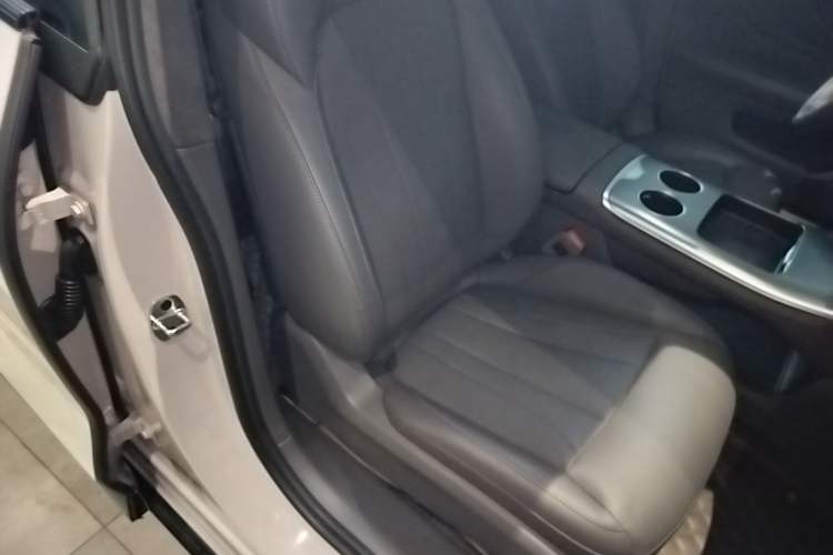 Used Rising F7 2023 Long-Range Pro Edition Right Front Seat